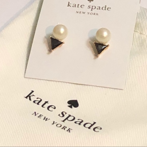 🎅🏻SALE🎅🏻Kate Spade faux pearl studs - Picture 3 of 4